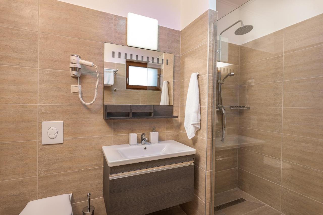 Hidfo Apartman-Nyugalom Szigetei Gyula Εξωτερικό φωτογραφία